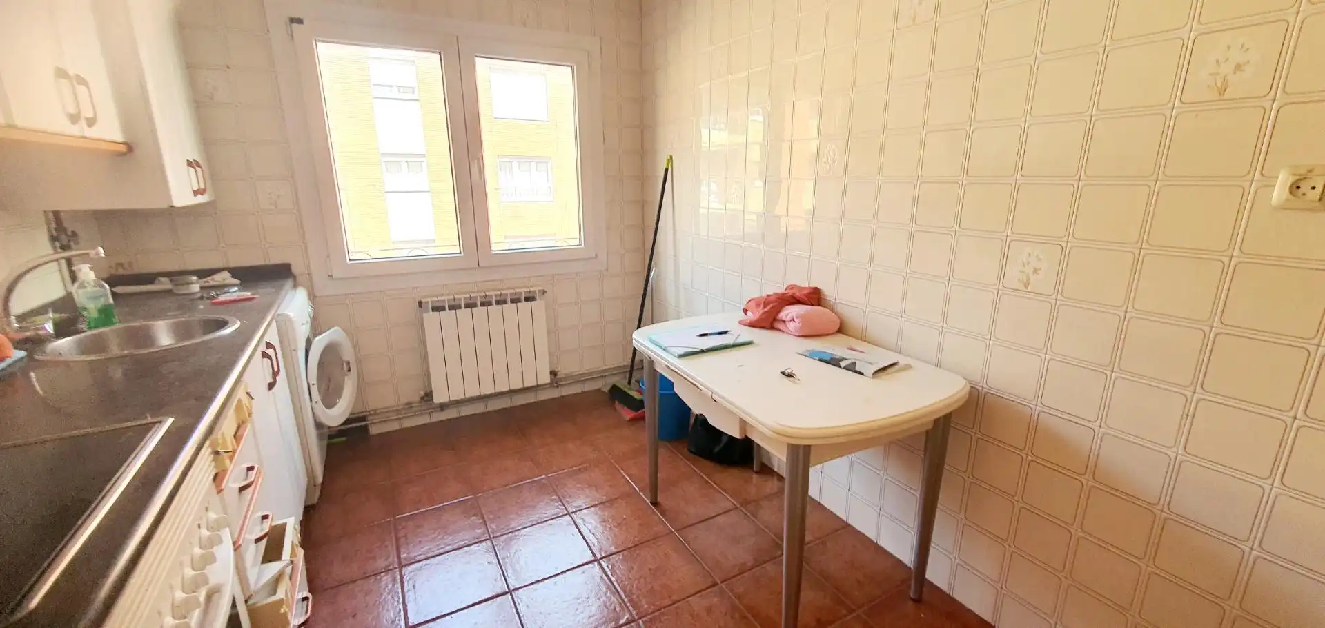Piso en venta en Oviedo  con Calefacción y Trastero