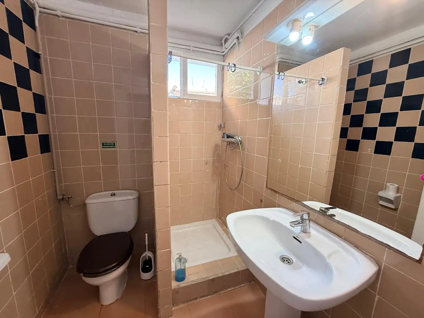 Baño de Piso en venta en Sant Pere de Ribes con Terraza y Trastero