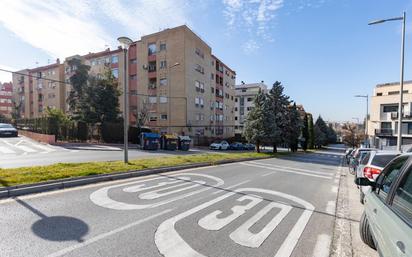 Exterior view of Flat for sale in  Granada Capital  with Private garden, Parquet flooring and Terrace