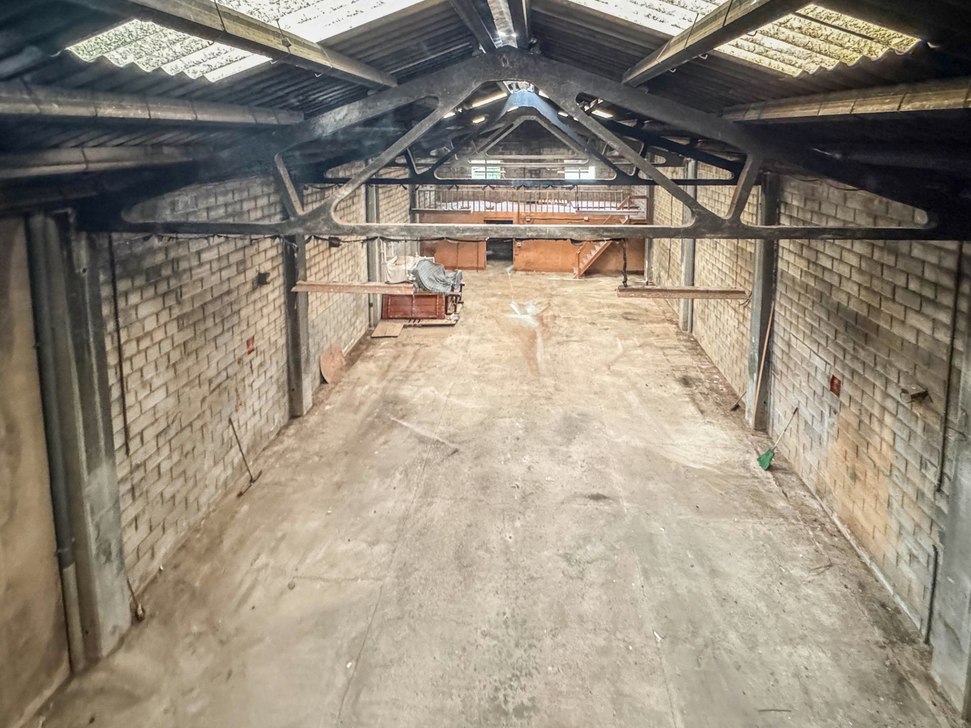 Fabrikhallen zum Verkauf in Riudoms