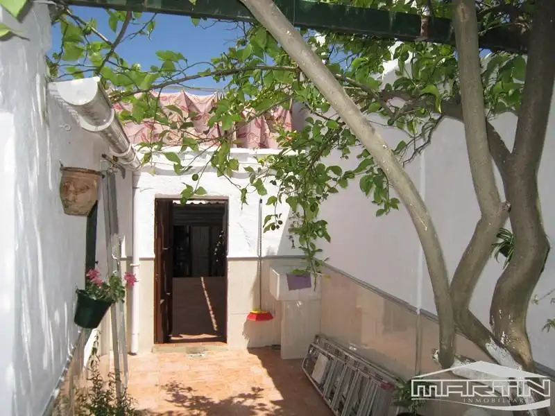 Casa o xalet en venda en Lucena amb Aire condicionat i Terrassa