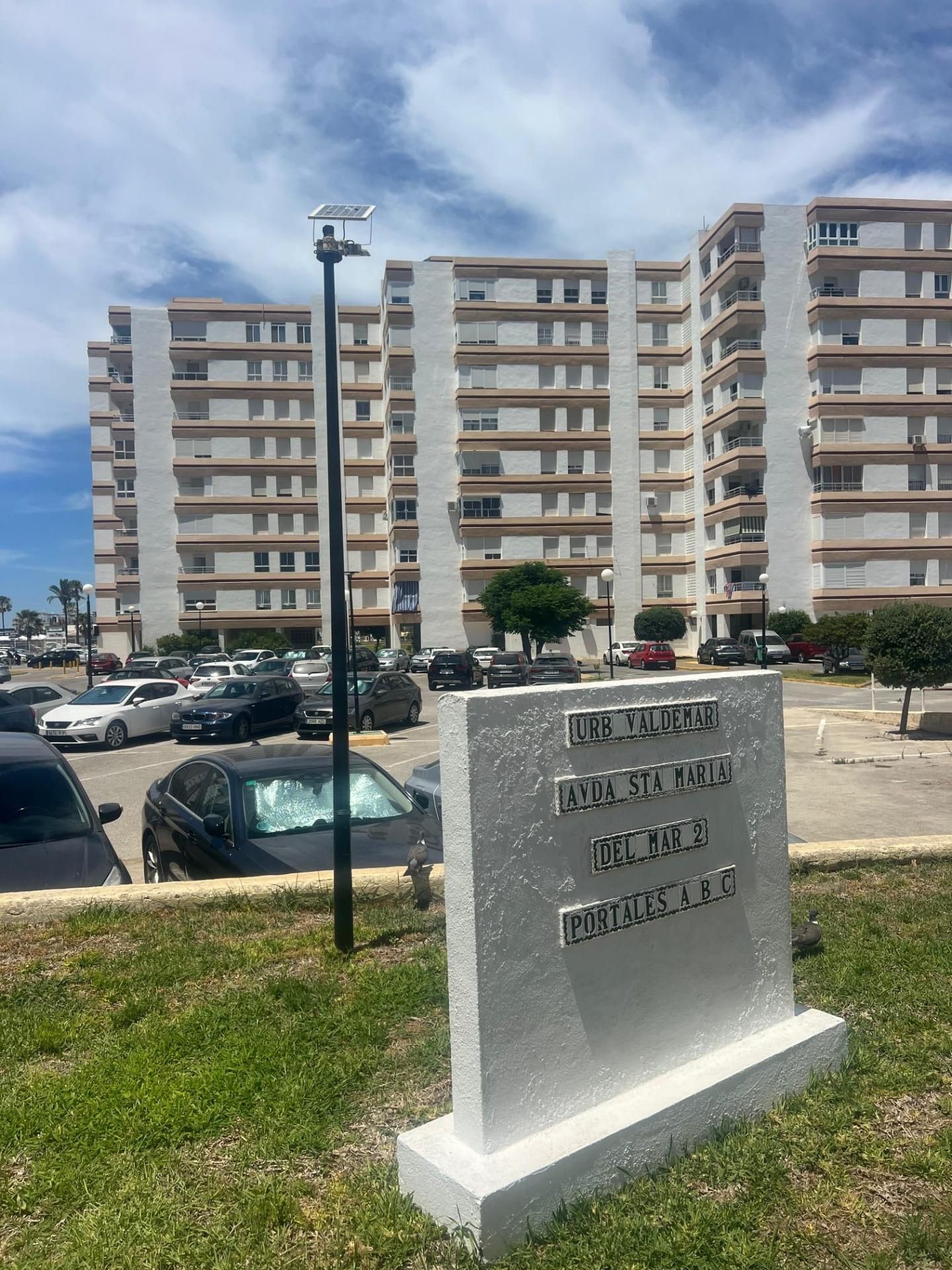 Vista exterior de Planta baja en venta en El Puerto de Santa María con Trastero y Piscina comunitaria
