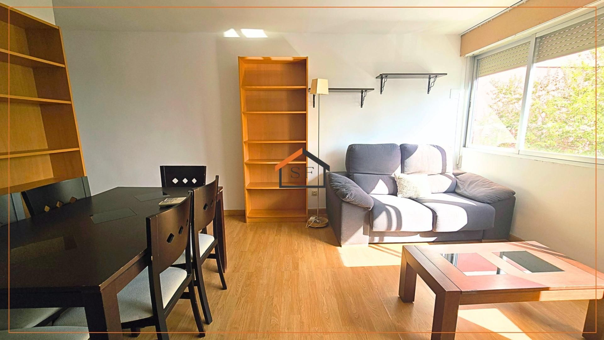 Sala d'estar de Pis de lloguer en  Madrid Capital amb Aire condicionat i Calefacció