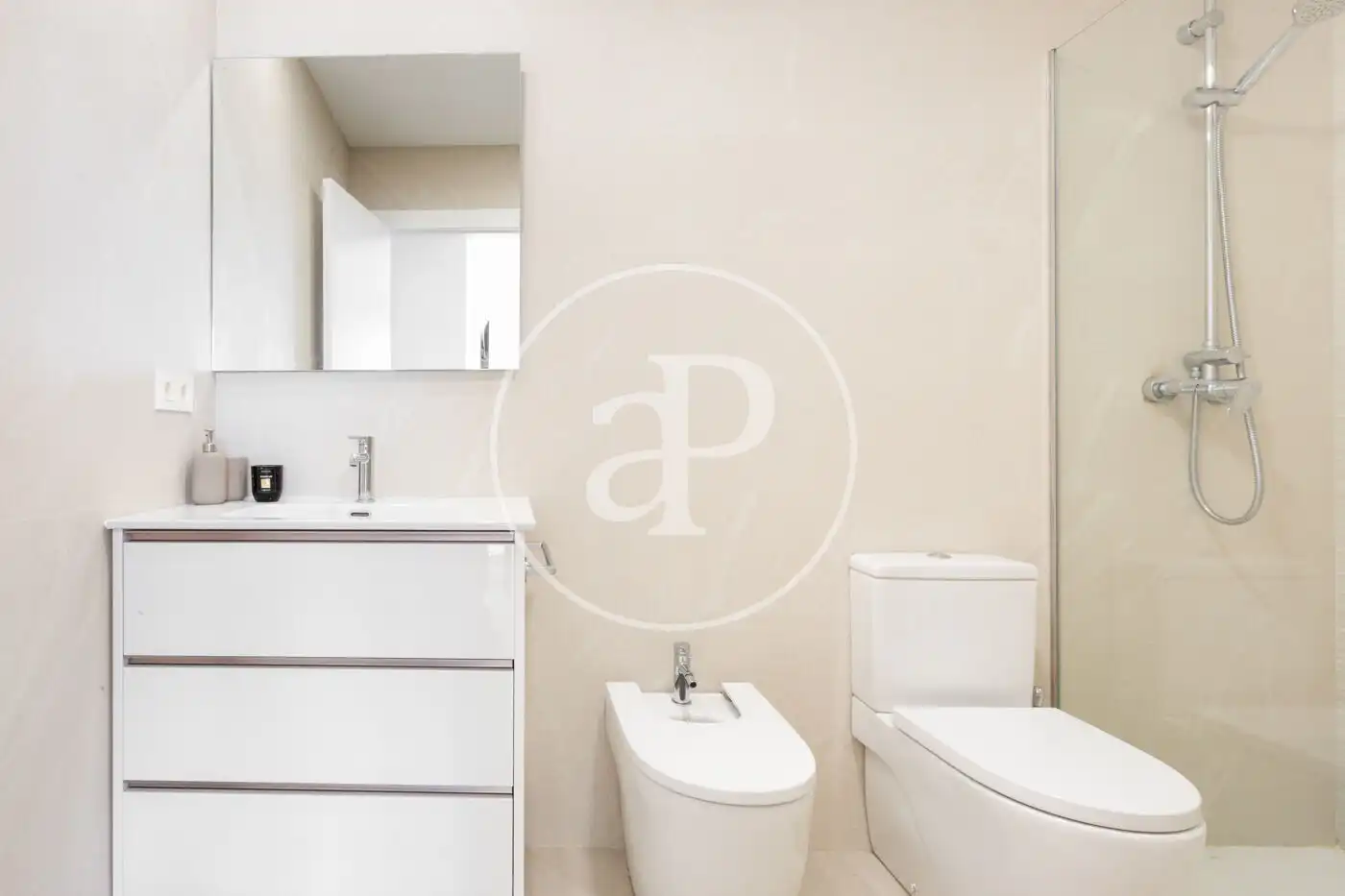 Baño de Ático en venta en Valencia con Aire acondicionado, Calefacción y Terraza