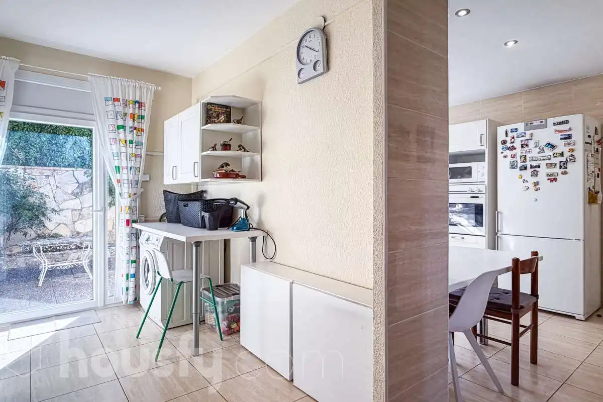 House with pool for sale in Ronda Peius Pascual Carbó ., imagen 18