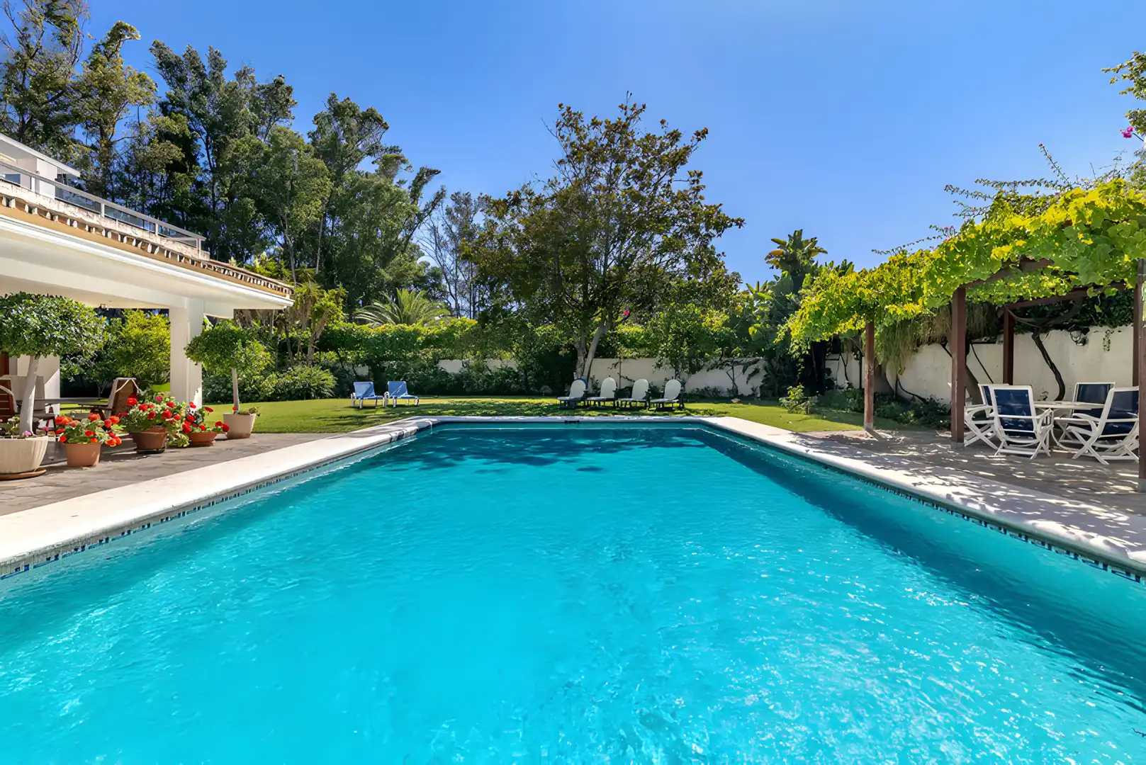 Casa amb piscina en venda a Estepona Pueblo, imagen 6