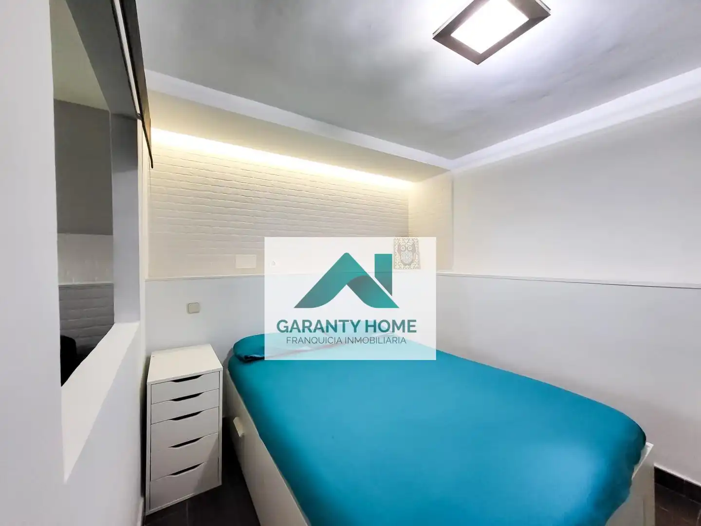 Bedroom of Apartments for rent in Villanueva de la Cañada  with Air Conditioner, Heating and Private garden