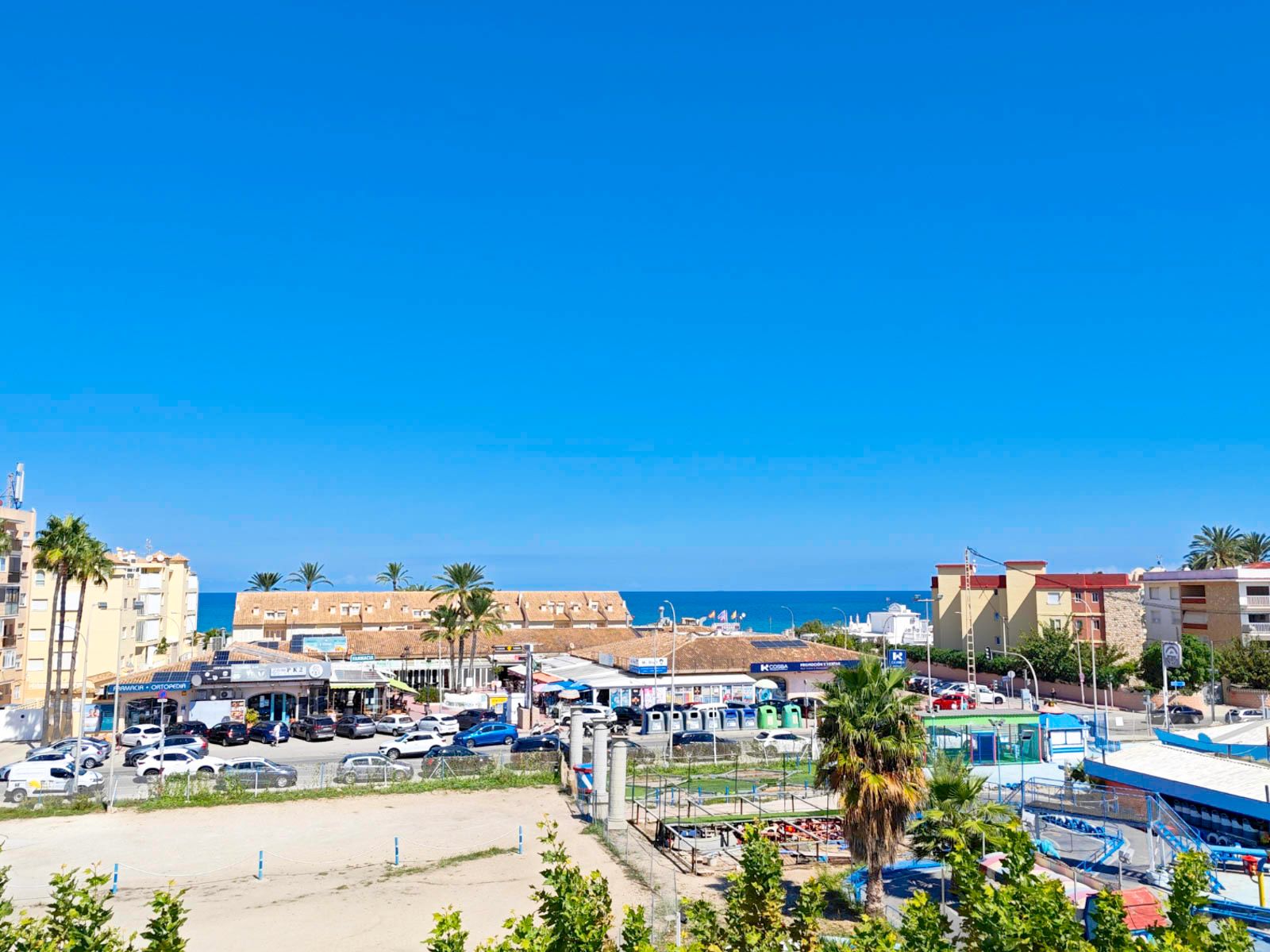 Apartament en venda a Les Bovetes - La Felicidad