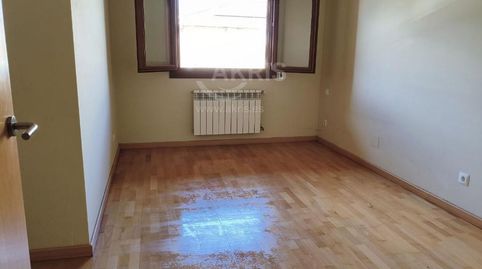 Foto 5 de Casa adosada en venta en Federico García Lorca, Orkoien, Navarra