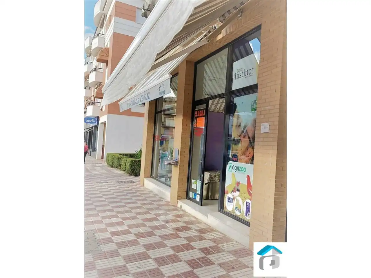 Local comercial en venda a Cabra, imagen 3