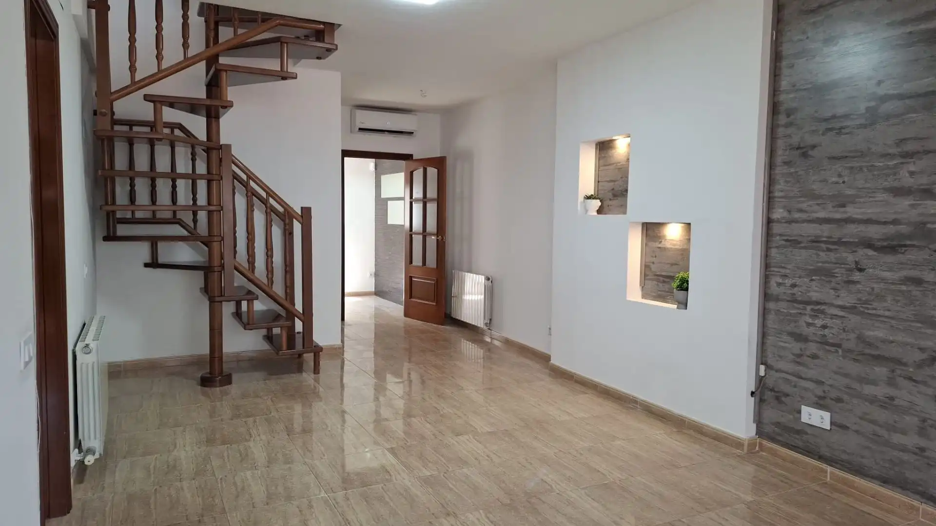 Dúplex en venta en Vallirana con Aire acondicionado, Calefacción y Terraza
