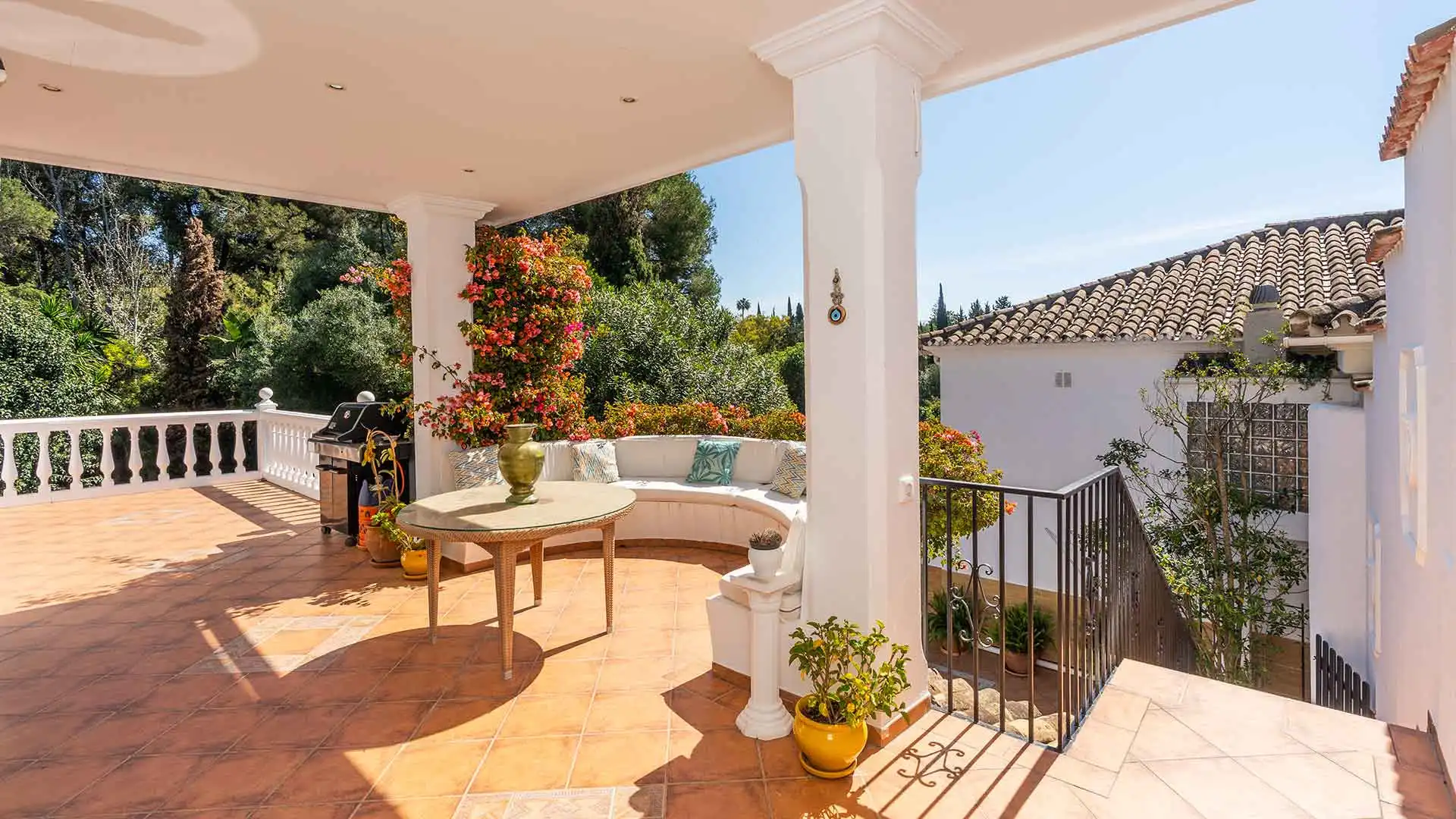 Terraza de Casa o chalet en venta en Marbella con Aire acondicionado, Jardín privado y Terraza