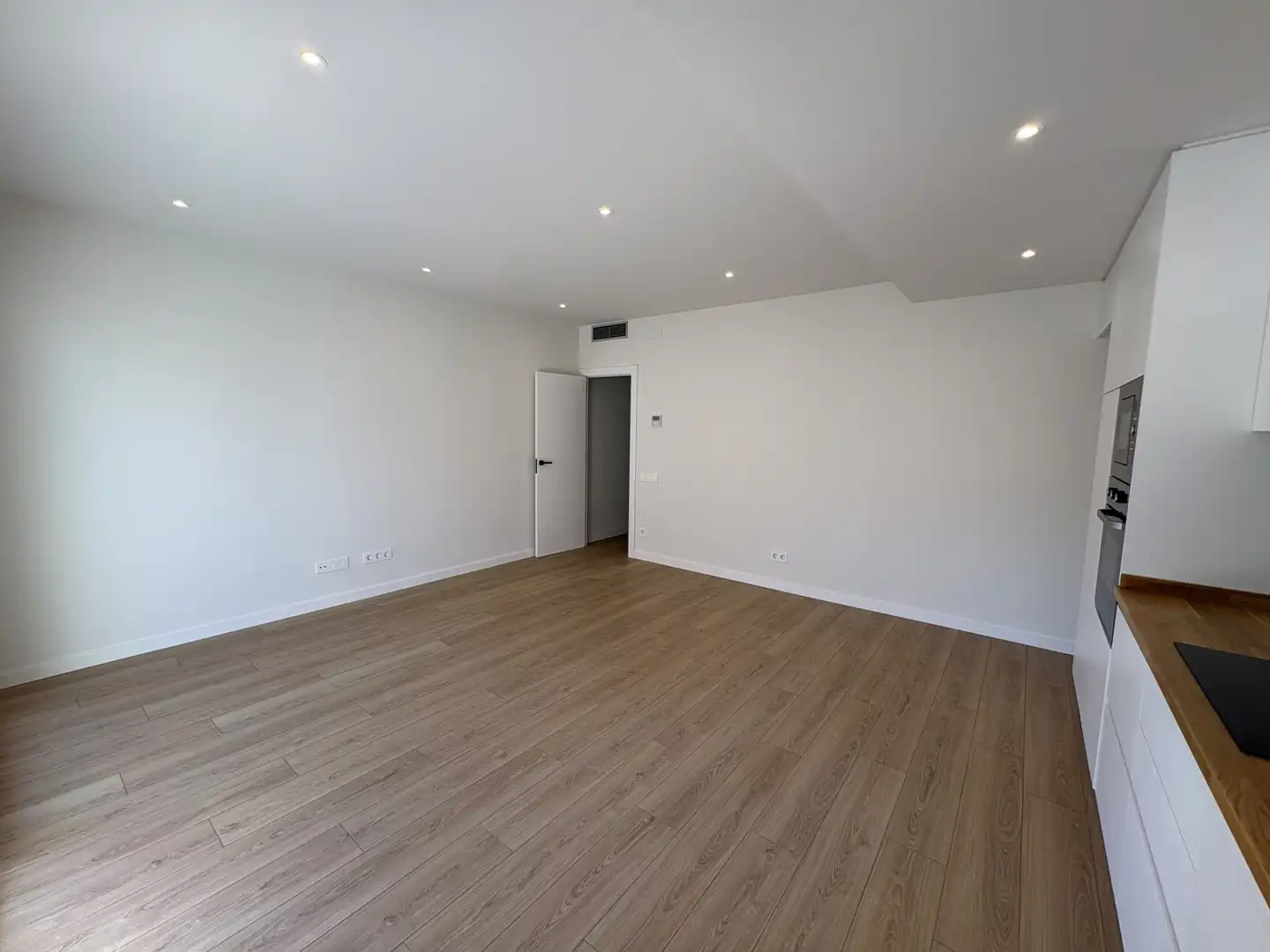 Piso en venta en Sabadell con Aire acondicionado, Calefacción y Parquet