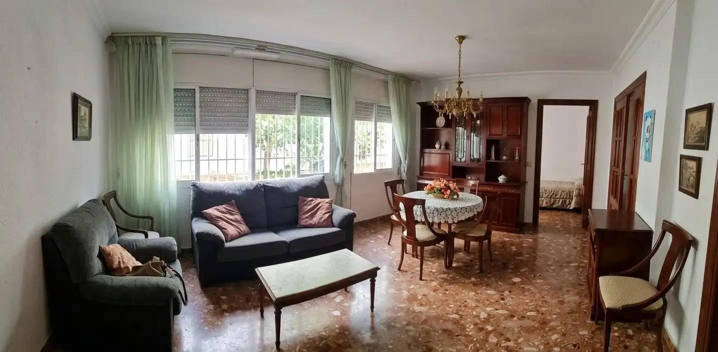 Sala de estar de Piso en venta en Sevilla con Amueblado