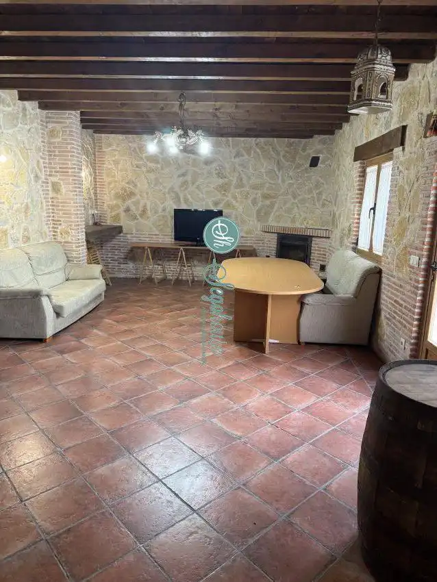 Sala de estar de Casa o chalet de alquiler en Valverde del Majano con Calefacción, Terraza y Balcón