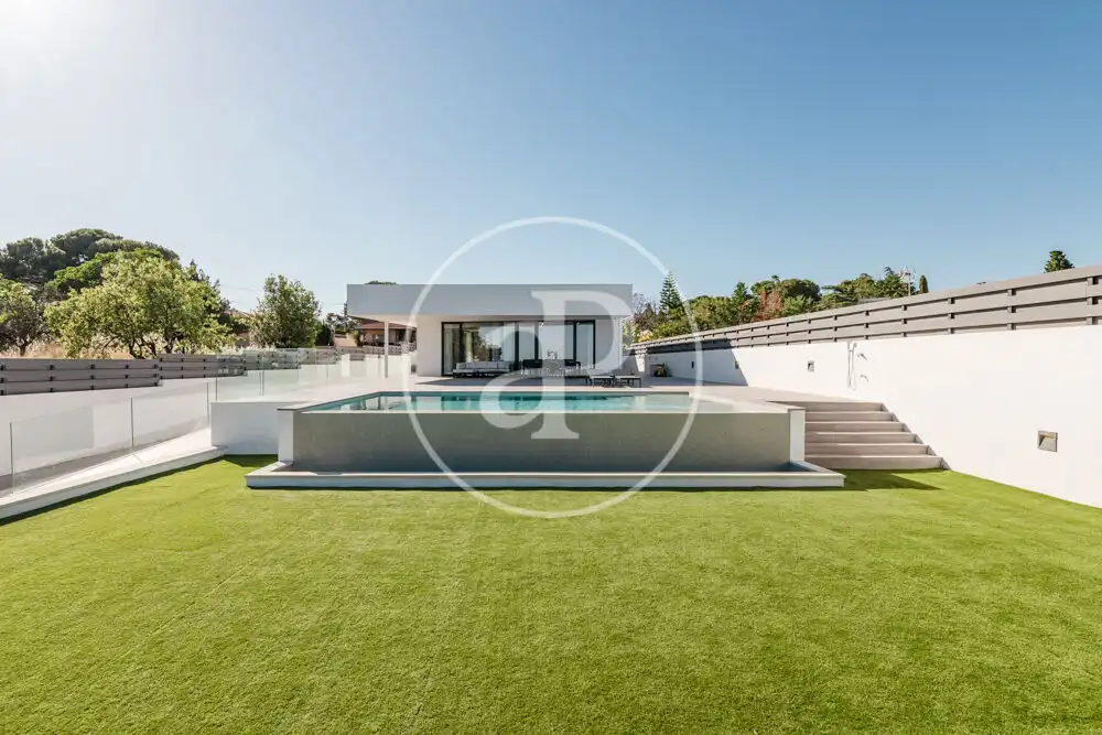 Piscina de Casa o chalet en venta en Náquera con Aire acondicionado, Calefacción y Terraza
