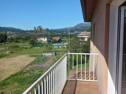 Jardí de Casa o xalet en venda en Gondomar amb Terrassa