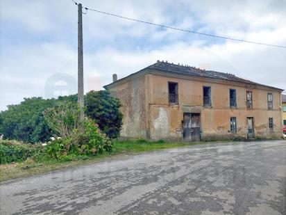 Vista exterior de Casa o xalet en venda en Valdés - Luarca