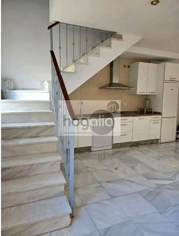 Dúplex en Alquiler en San Lorenzo