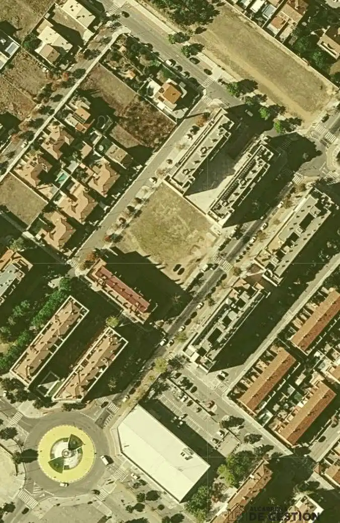 Lands and plots for sale in Calle Antonio Gala, imagen 2