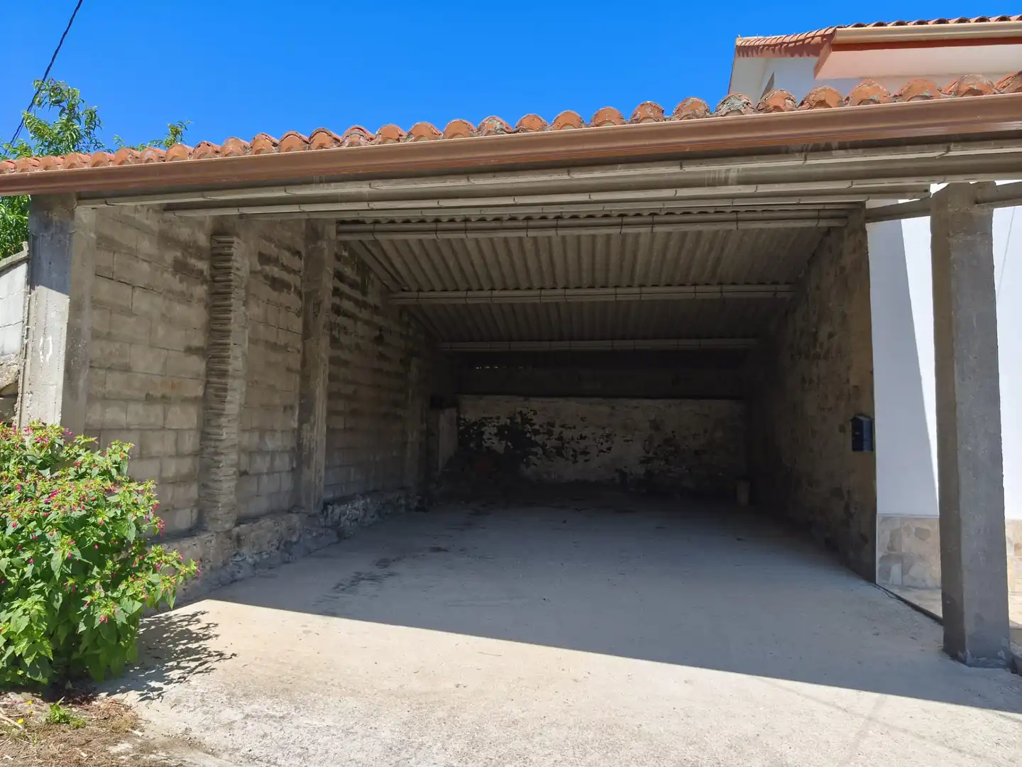 Parking de Casa o chalet en venta en Ponteceso con Calefacción, Jardín privado y Terraza