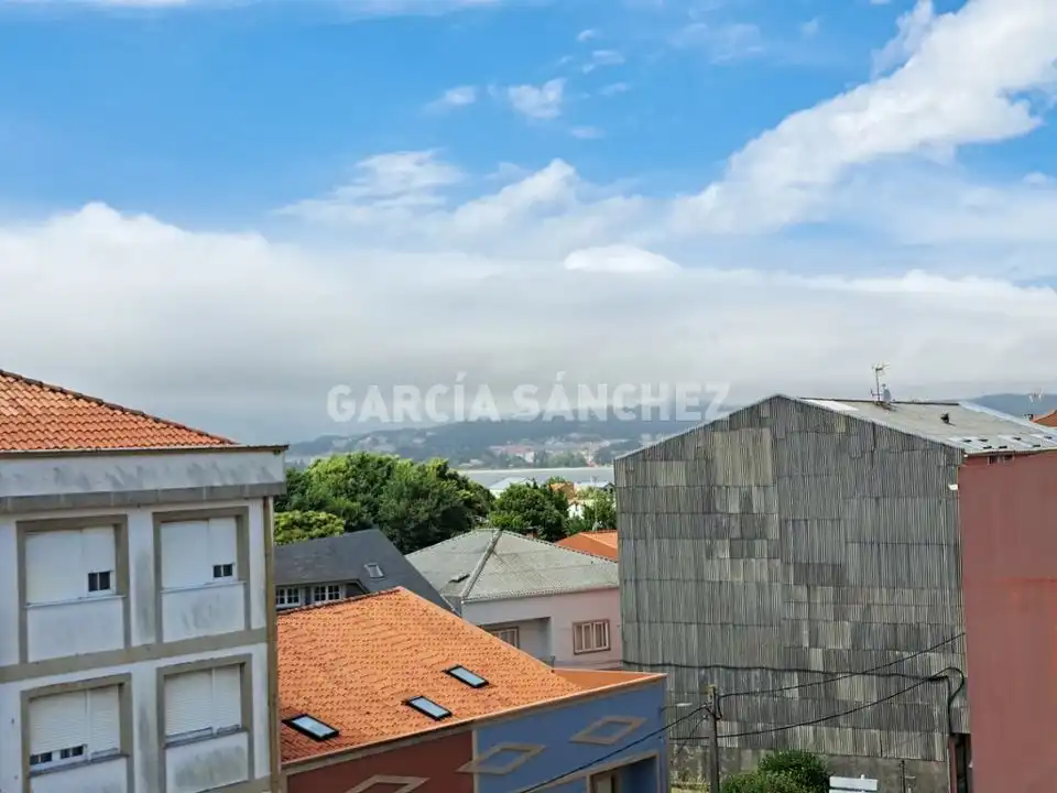 Exterior view of Flat for sale in Boiro  with Terrace and Furnished