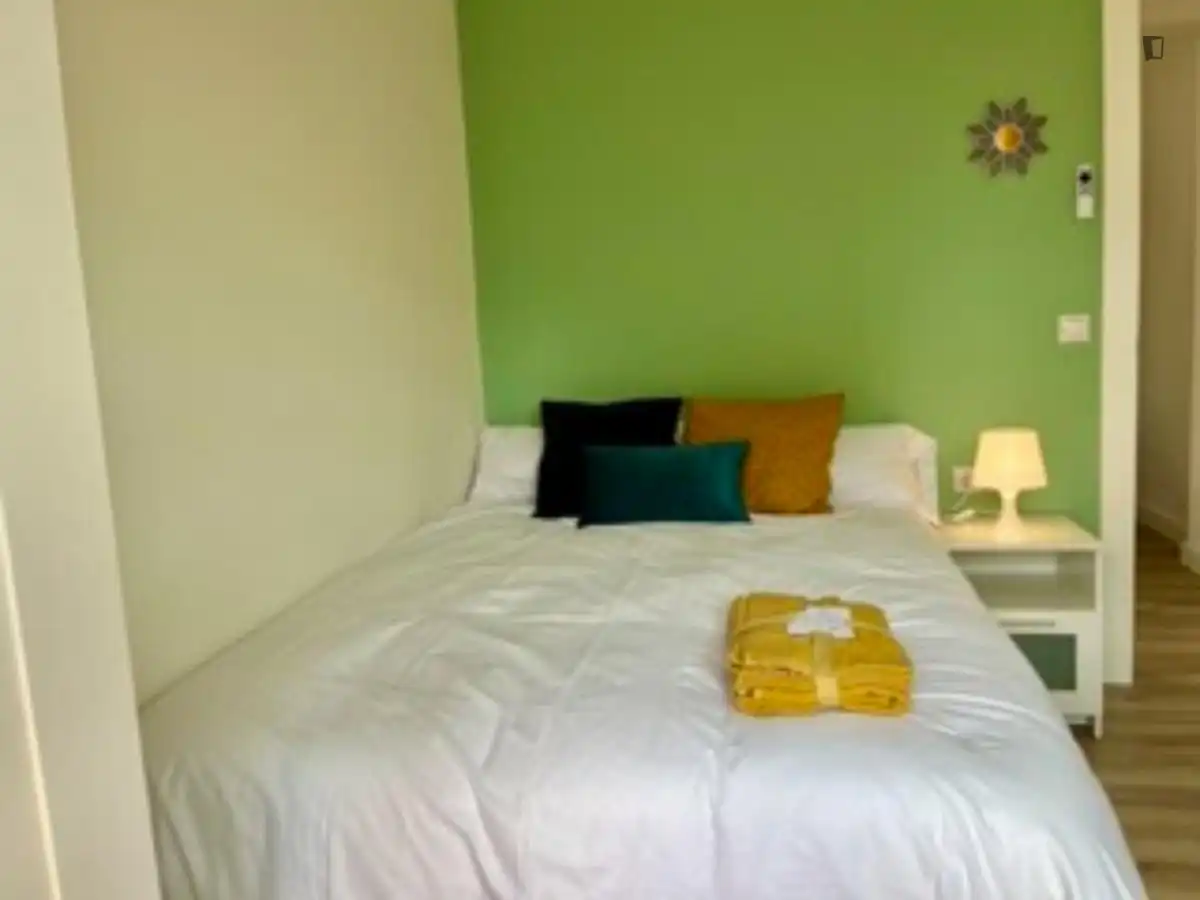 Habitación en Barrio del Ave