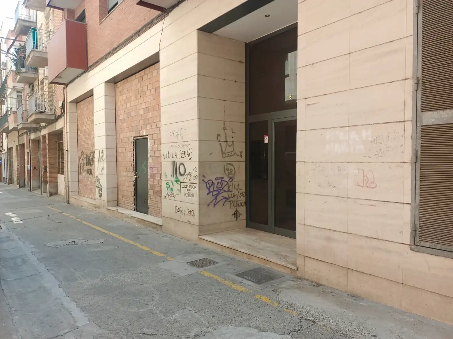 Vista exterior de Local en venda en  Lleida Capital