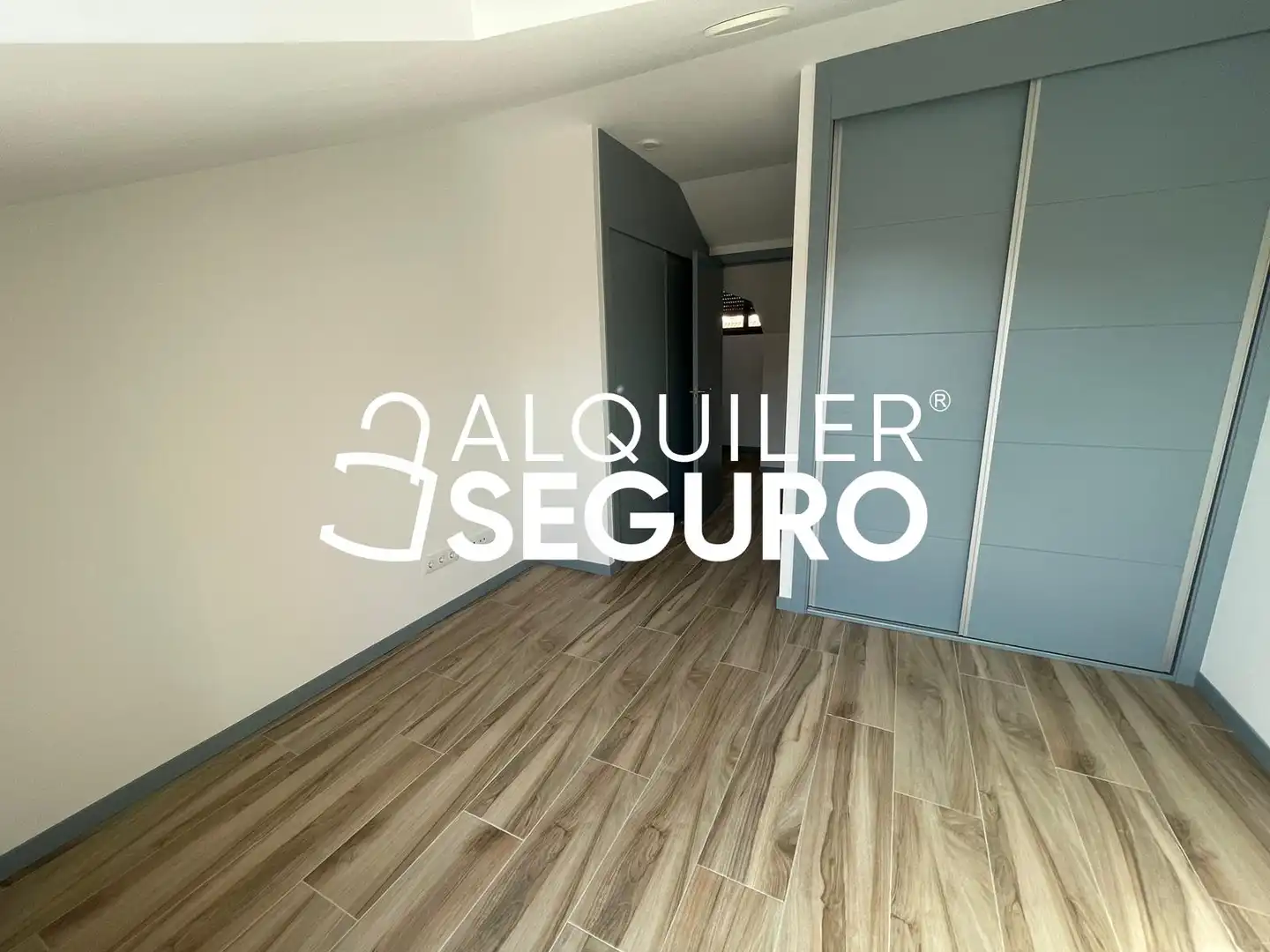 Àtic de lloguer a de la Paz, Centro