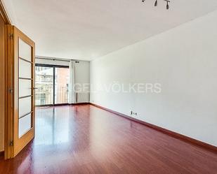 Sala d'estar de Apartament en venda en  Barcelona Capital amb Aire condicionat i Terrassa