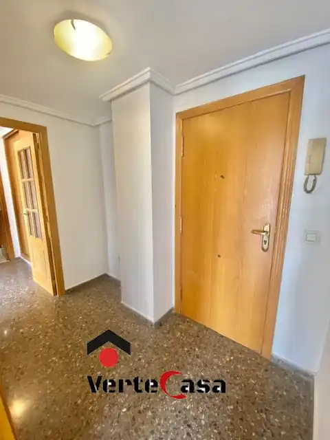 Flat with terrace to rent in Vicente sancho tello
