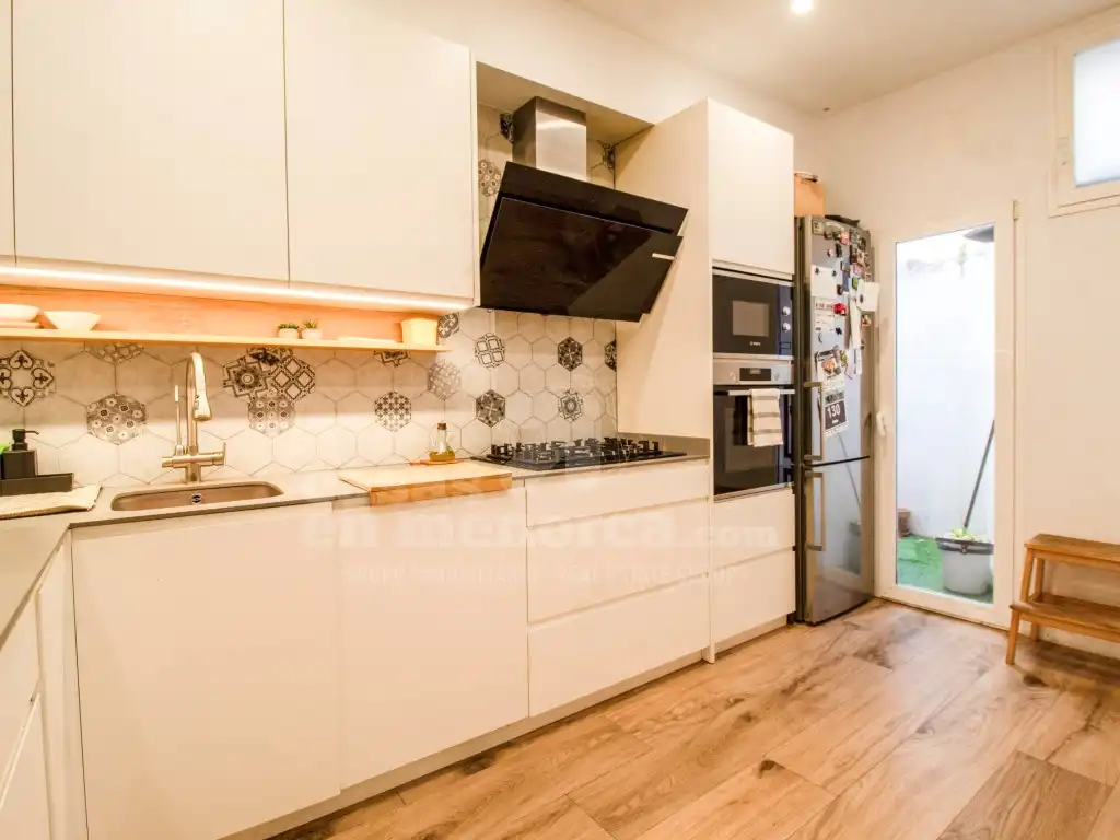 Cuina de Casa o xalet en venda en Maó - Mahón amb Aire condicionat i Terrassa