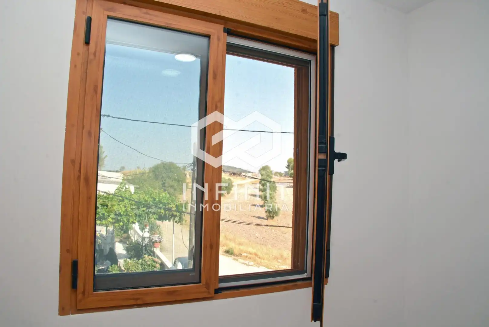 Dormitori de Casa o xalet en venda en Brea de Tajo amb Aire condicionat i Calefacció