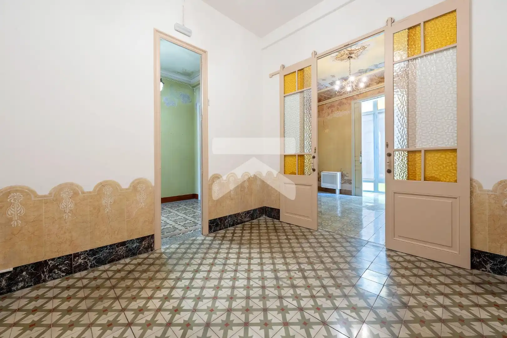 Buildings for sale in Tortosa