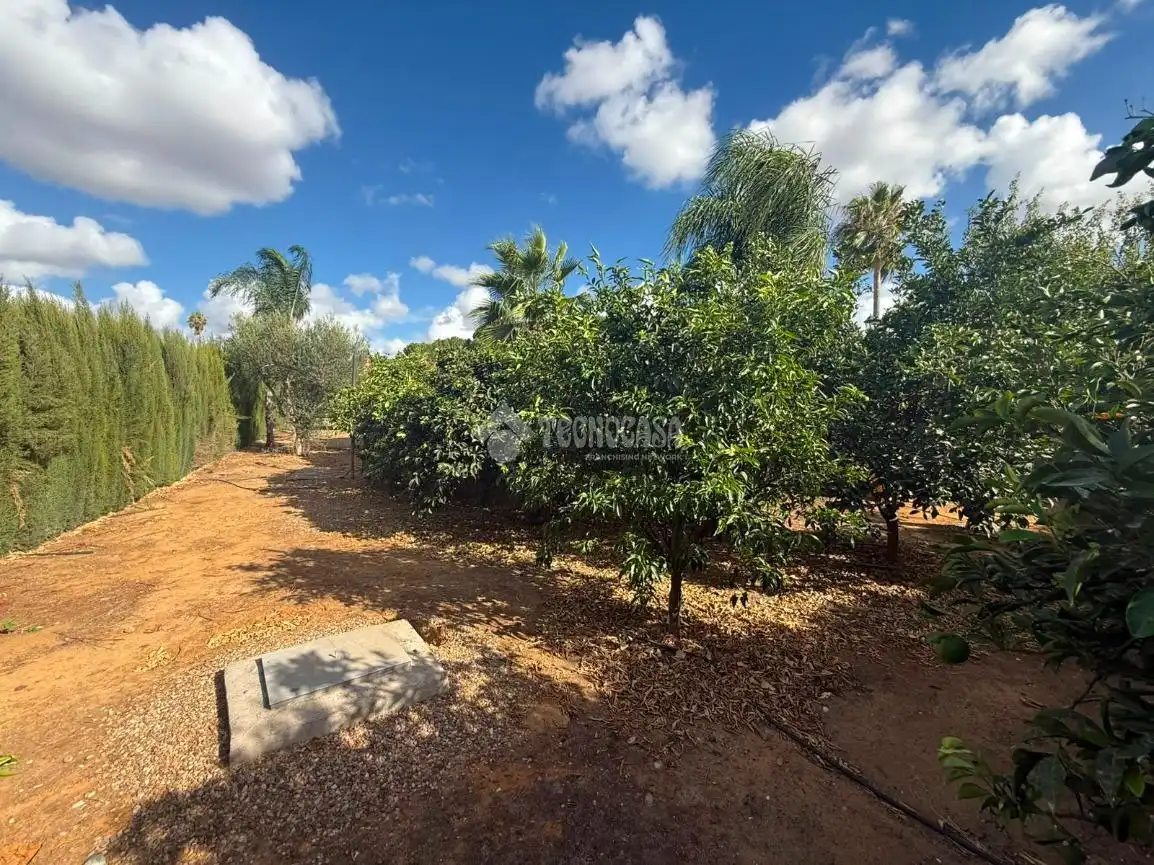 Finca rústica en venta en Paradas con Aire acondicionado