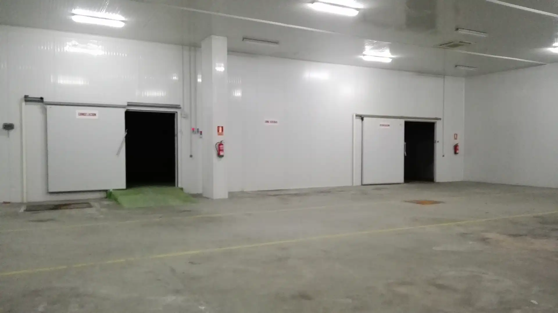 Nave industrial in vendita a Puente Mayorga - Campamento, imagen 3