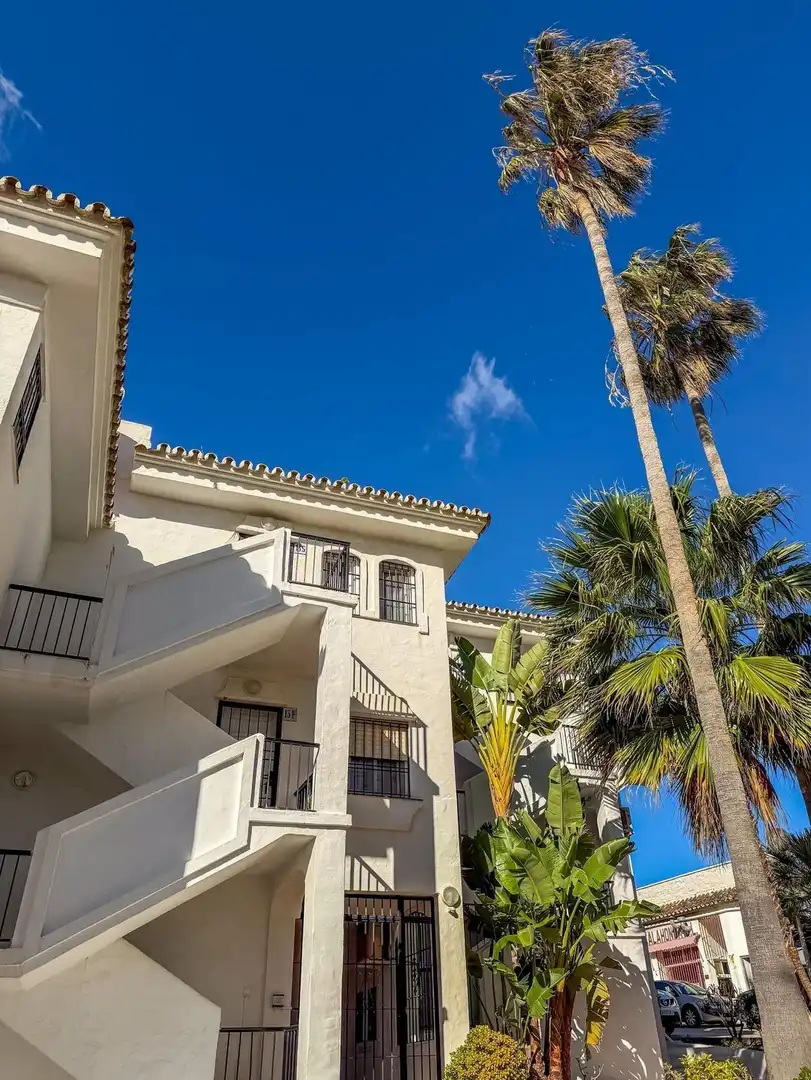 Vista exterior de Dúplex en venda en Mijas amb Calefacció, Terrassa i Moblat