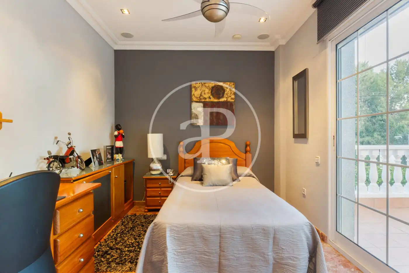 Habitación de Casa o chalet en venta en Elda con Aire acondicionado, Calefacción y Jardín privado