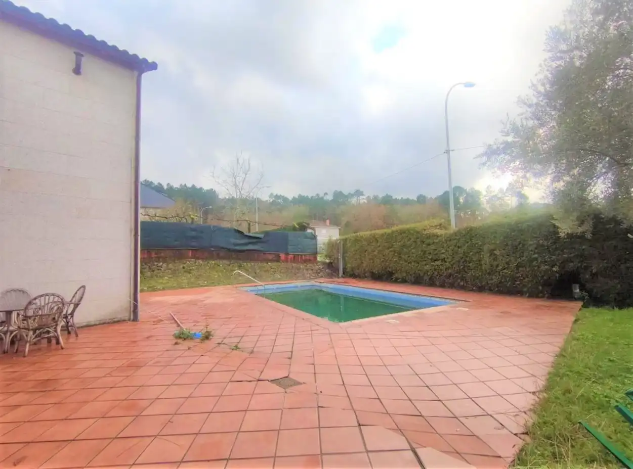 Piso en venta en Lobios