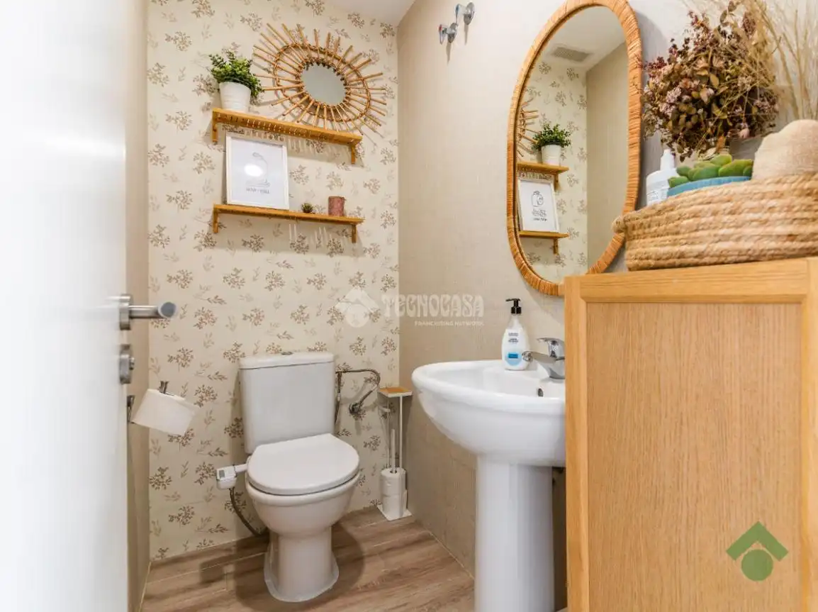 Badezimmer von Wohnung zum Verkauf in Jerez de la Frontera mit Klimaanlage und Terrasse