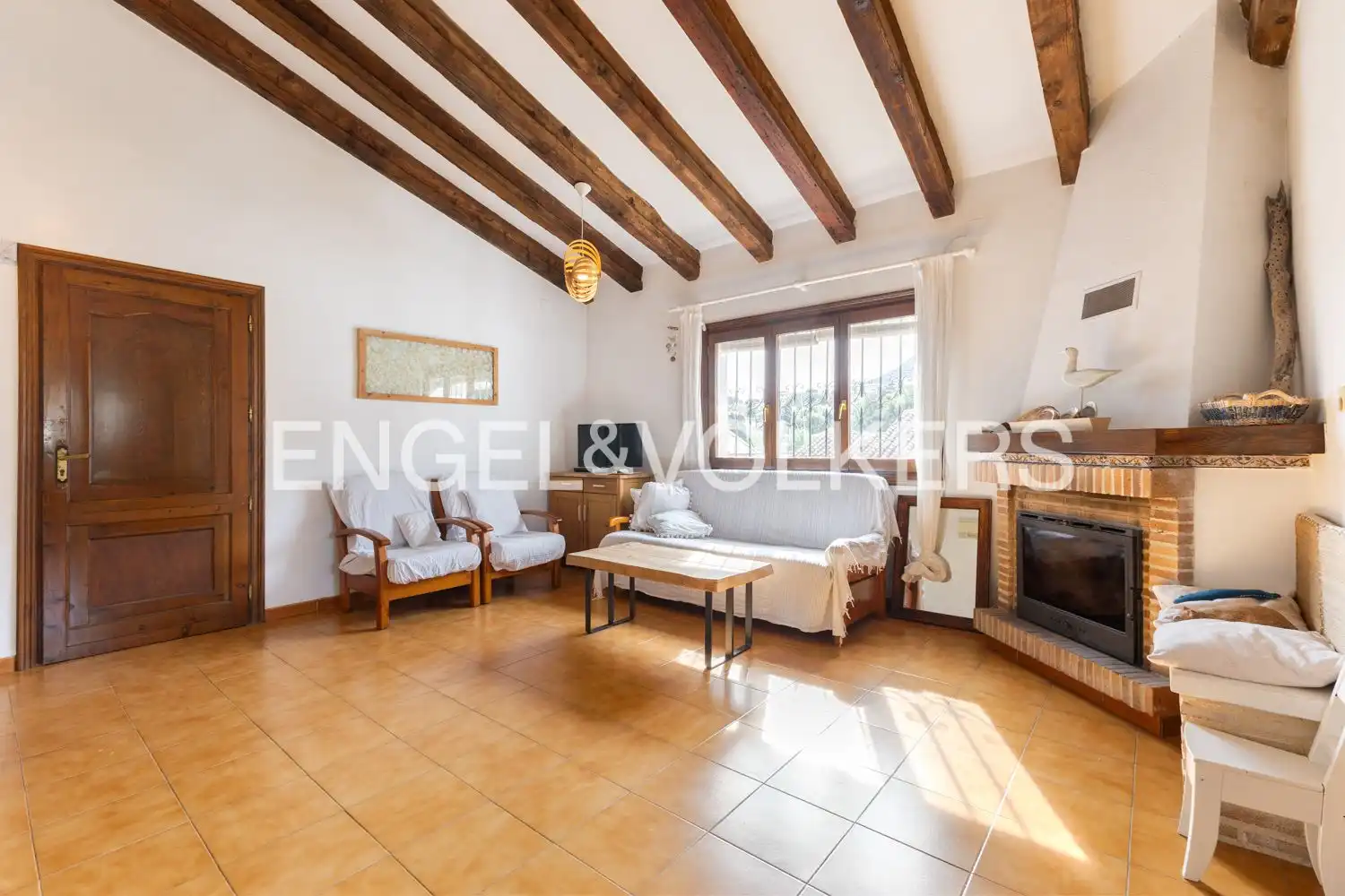 Houses for sale in Las Rotas / Les Rotes