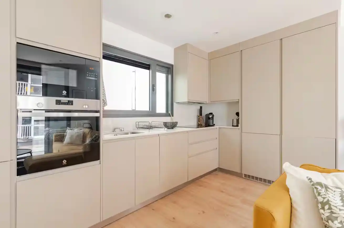 Cocina de Apartamento de alquiler en Las Palmas de Gran Canaria con Aire acondicionado, Calefacción y Parquet