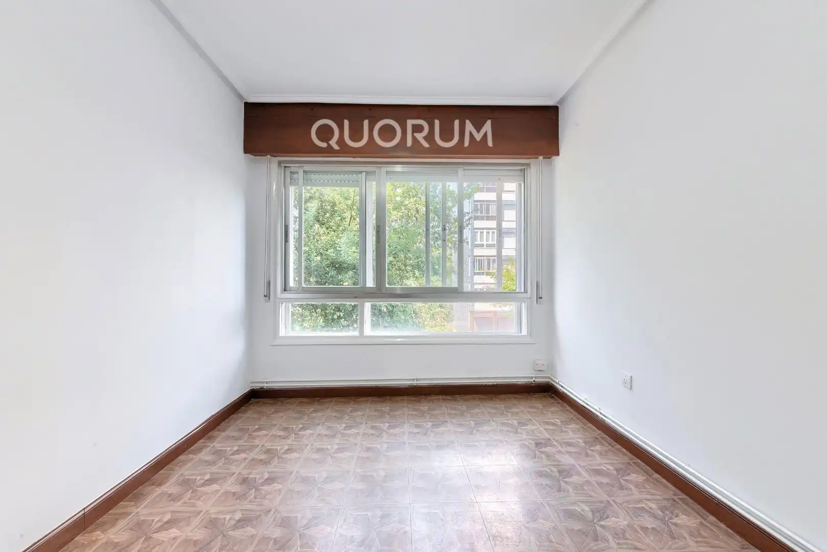 Habitación de Piso en venta en Barakaldo  con Calefacción, Terraza y Balcón