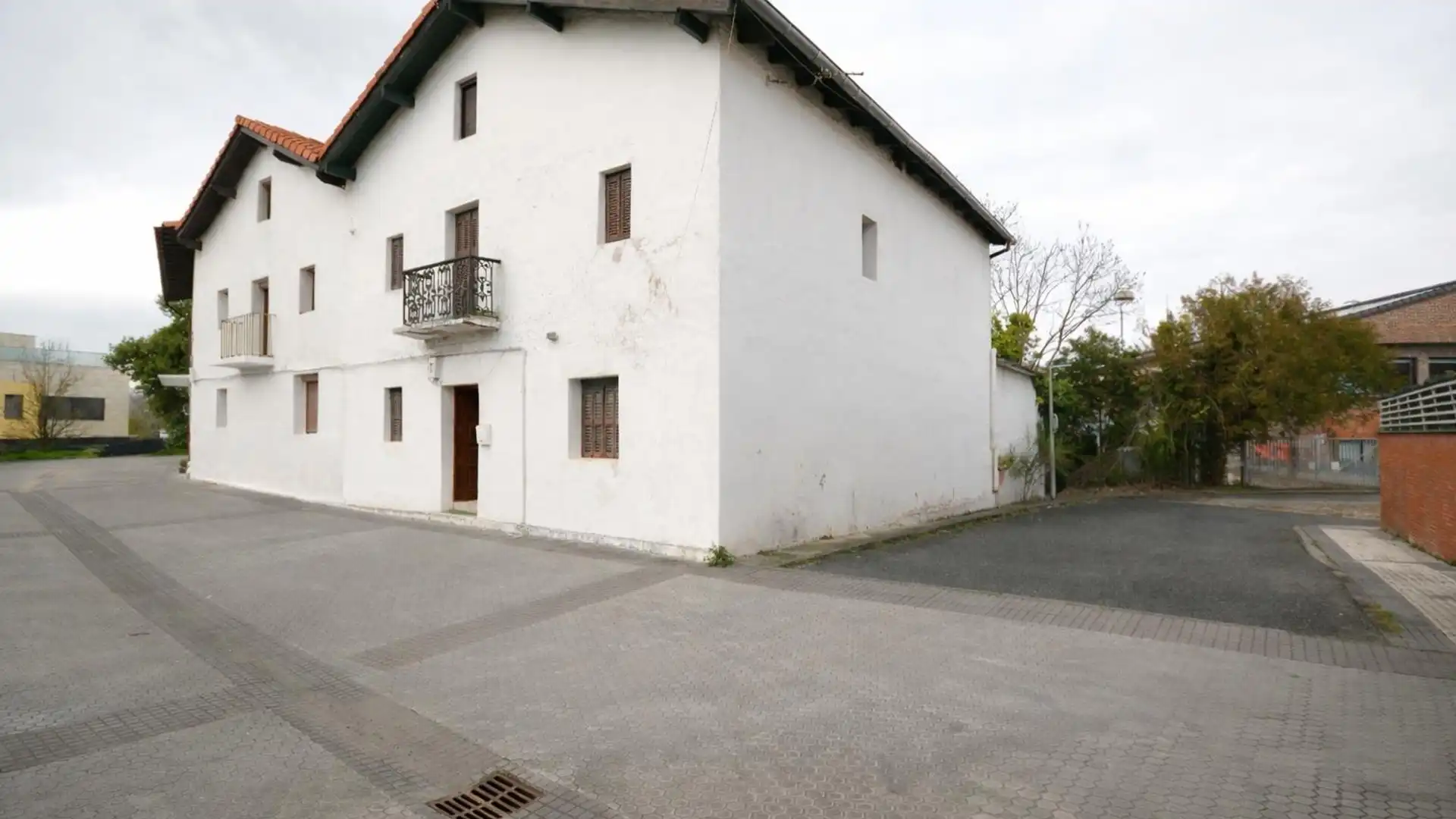 Vista exterior de Casa o chalet en venta en Donostia - San Sebastián  con Balcón