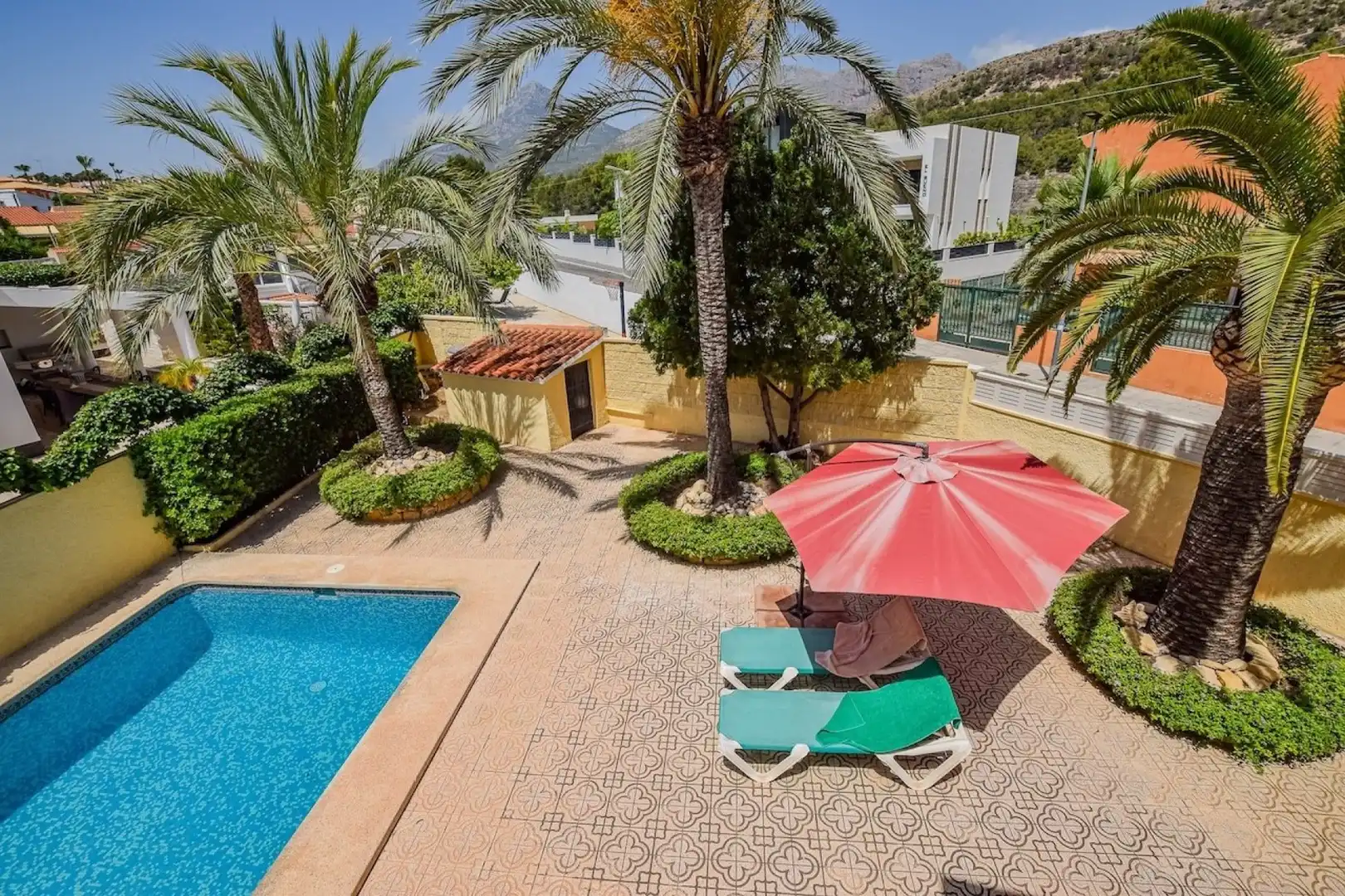 Piscina de Casa o chalet en venta en L'Alfàs del Pi con Aire acondicionado, Jardín privado y Piscina