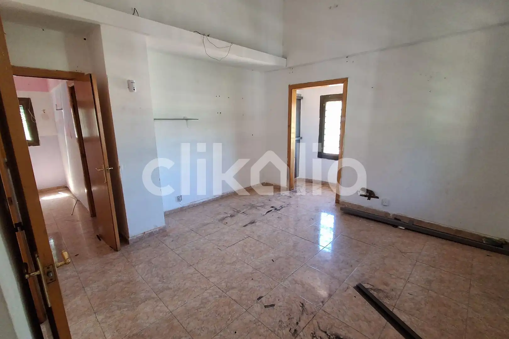 Sala d'estar de Casa o xalet en venda en Barcelona