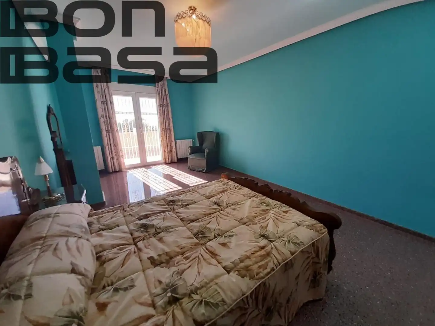 Dormitori de Casa o xalet en venda en Alicante / Alacant amb Aire condicionat, Jardí privat i Piscina
