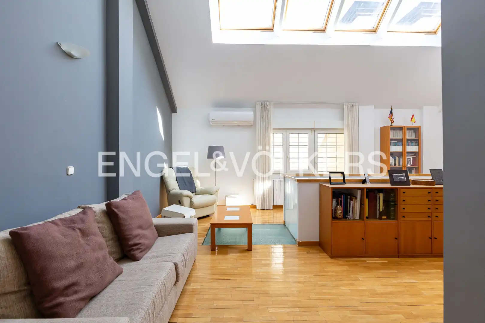 Sala de estar de Casa o chalet en venta en Pozuelo de Alarcón con Calefacción, Terraza y Trastero