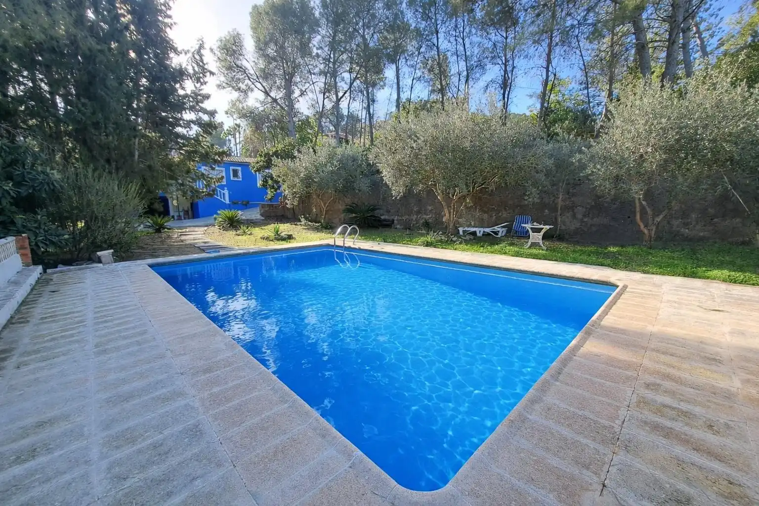 Schwimmbecken von Haus oder Chalet zum Verkauf in Alzira mit Klimaanlage, Privatgarten und Terrasse