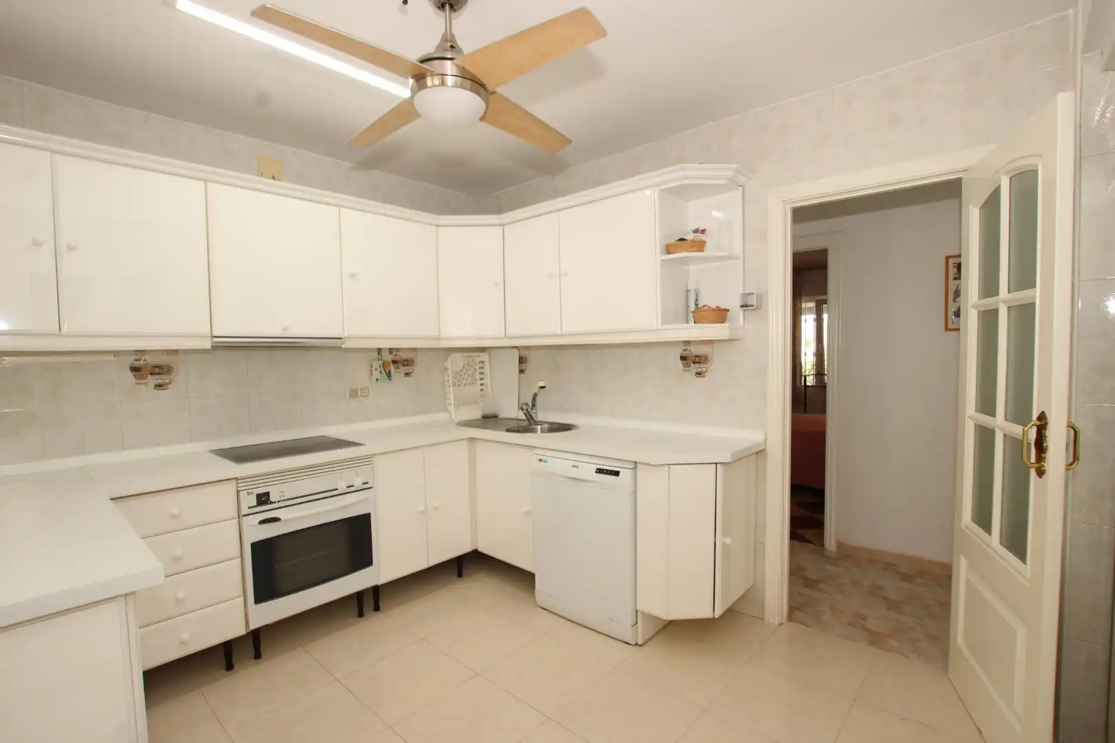 Villa con terrazza in vendita a Puerto Marina, imagen 14